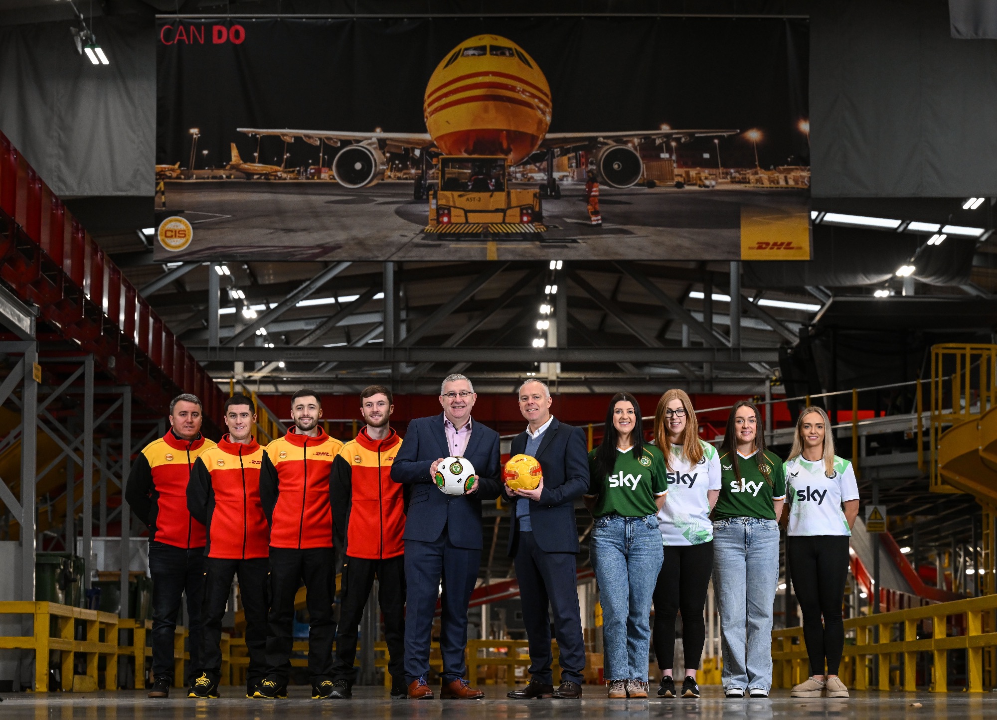 FAI and DHL Express Ireland agree contract extension