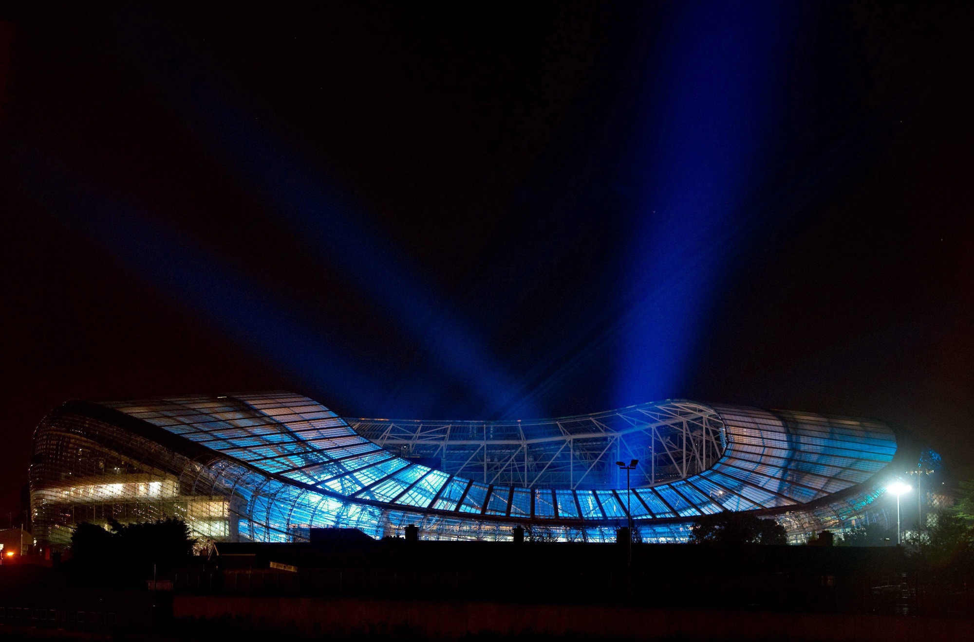 Avvia Stadium Night.jpg