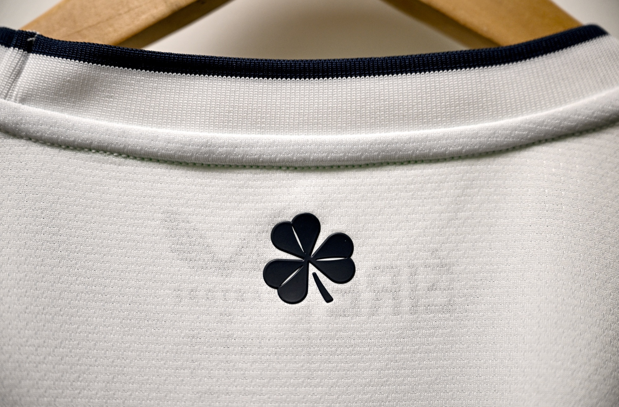 MU16s | International Friendlies set up with France